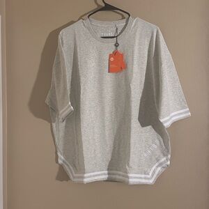 NEW! YOUNGLA OVERSIZED BOX TEE - OATMEAL COLOR - Size: M